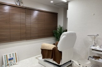 アイラッシュリゾートカハラ　四谷三丁目店　